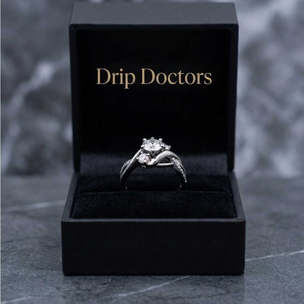 Drip Doctors Silver Solitaire Ring with White Center Stone